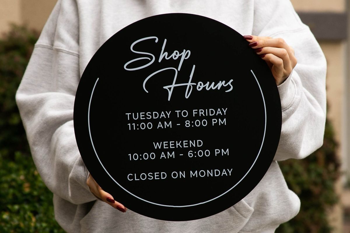 Business Hour Sign - Design 3