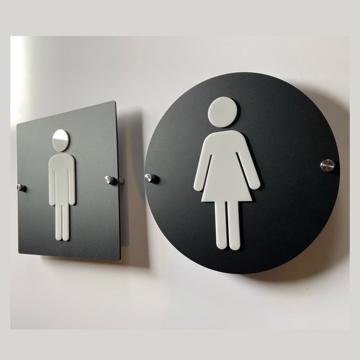 Bathroom Sign - Design 3