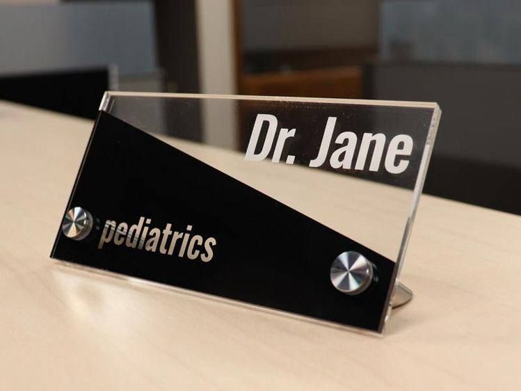 Table Name Sign - Design 2