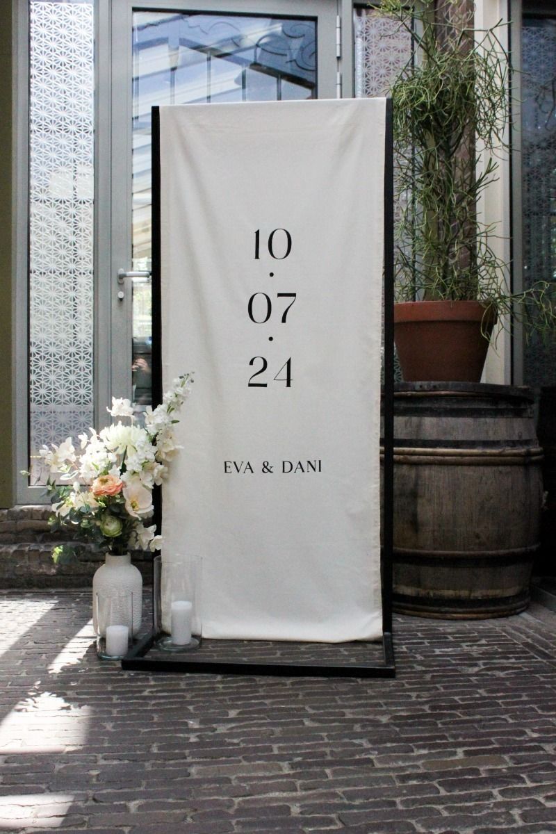 Linen welcome sign - Design 2